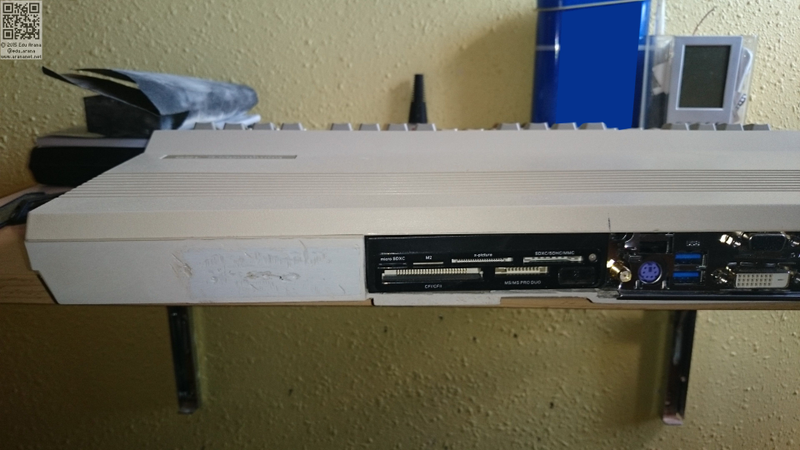 Illustration for article titled C128 a PC: Cómo convertir una Commodore C128 en un potente ordenador